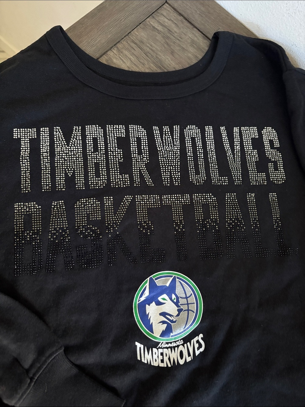 NWT [G-III] Minnesota Timberwolves NBA Bling Long Sleeve Sweatshirt Women’s XXL - Picture 5 of 13
